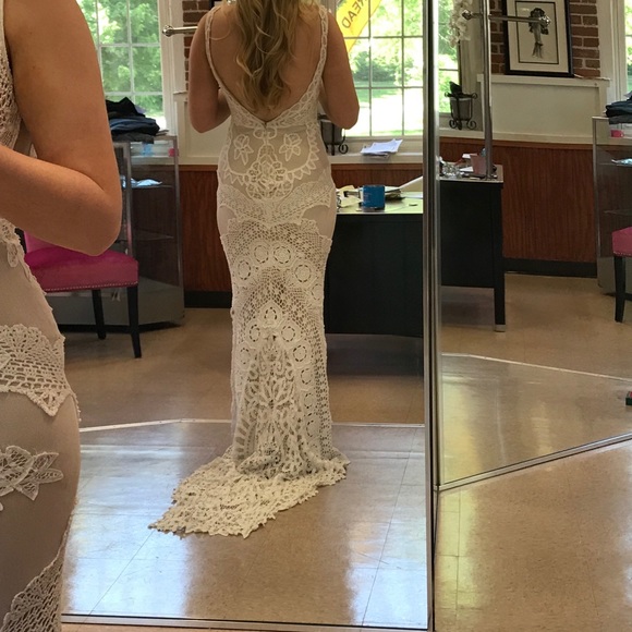 Gently used Jane Hill Lottie Wedding Gown - Picture 2 of 2